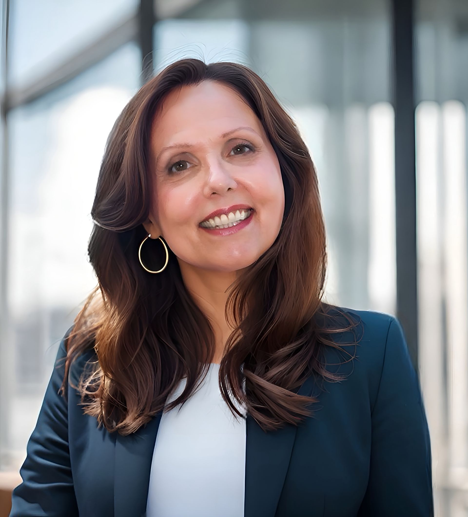 Portrait of Robyn Deering